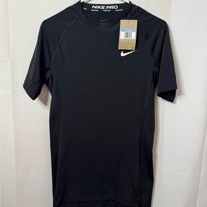 Nike Pro Men's Short Sleeve Black Tee